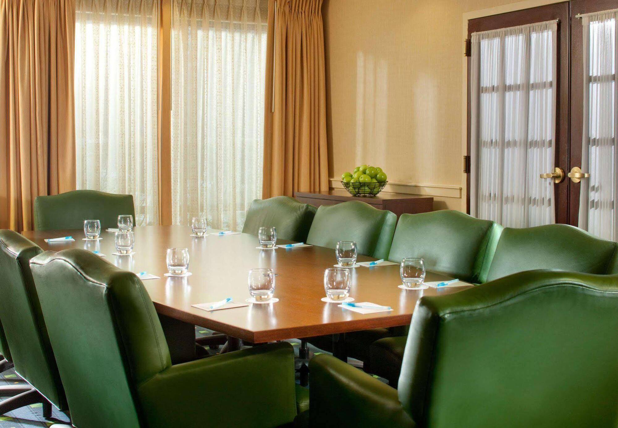 Hotel Springhill Chantilly
