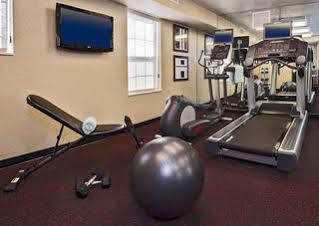 Hotel Springhill Chantilly 3*